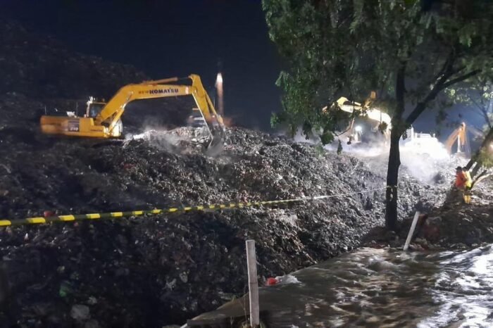 Tragedi Maut di TPST Bantargebang: Gunungan Sampah Longsor Telan Korban Jiwa, Proses Evakuasi Berjalan Dramatis