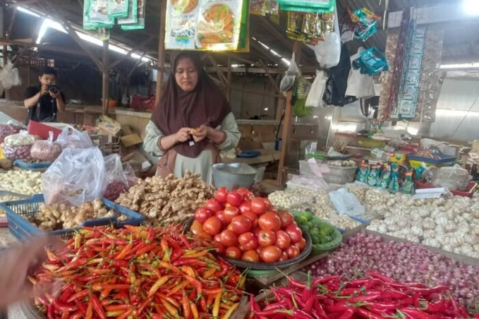 Harga Cabai di Sumenep Melonjak, Cabai Rawit Naik Rp5.000 per Kilogram | beritajatim.com