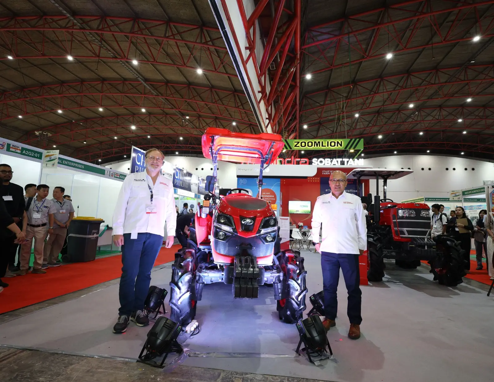 Mahindra - RMA Indonesia Perkuat Mekanisasi Pertanian Nasional, Hadirkan Mahindra OJA 3140 untuk Tingkatkan Produktivitas Petani Indonesia