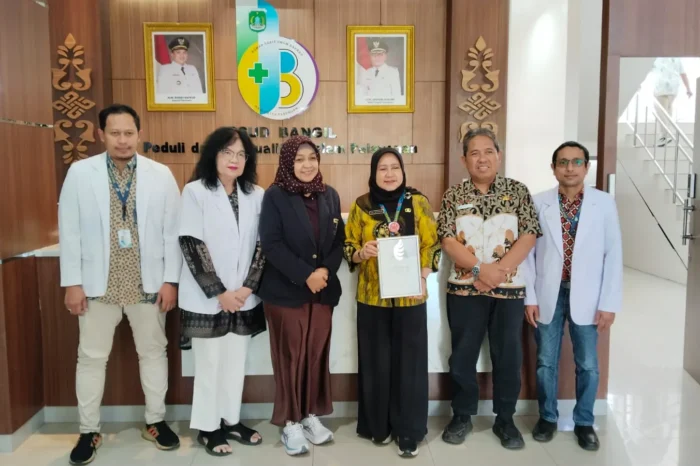 Komitmen Mutu Kesehatan, RSUD Bangil Gelar Edukasi Penanganan Stroke Global